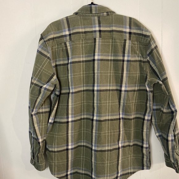 Carhartt men’s button up flannel shirt - Picture 4 of 6